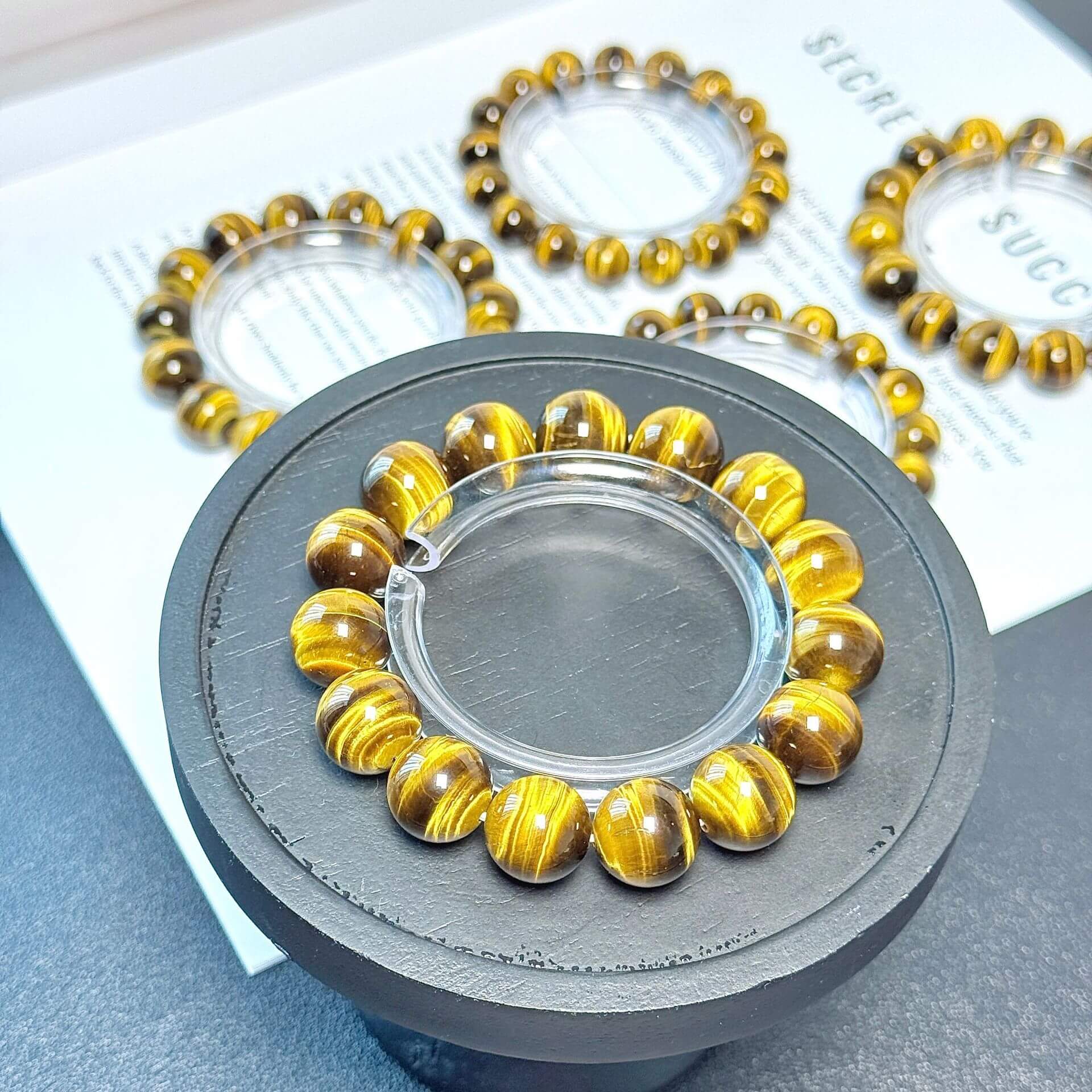 LUCKY EYE · NATURAL GOLDEN TIGER EYE BRACELET